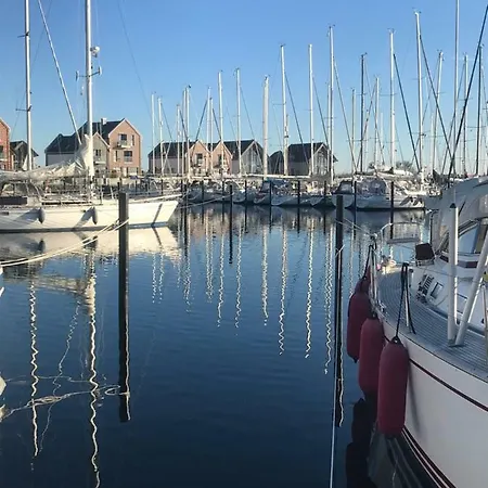 La Mer Im Marina Strandresort *